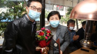 홍콩한인체육회 5명, 대한체육회 공로패 수상.jpg