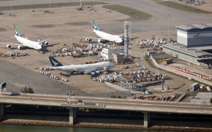 4월부터 미국·영국 등 9개국 입국 금지 해제...격리호텔 부족.jpg