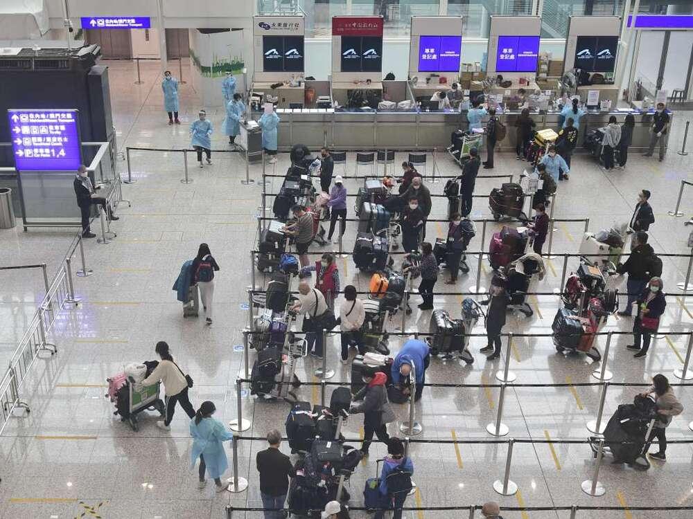 내 임기까지 입국 조치 완화 없을 것.jpg