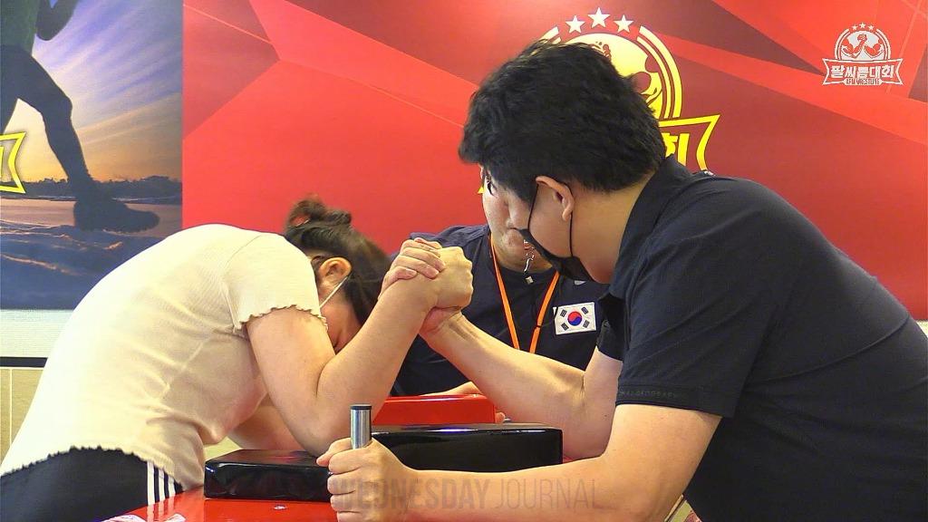 2022-07-23 유튜브 라이브 원본.mkv_20220725_182555.106.jpg