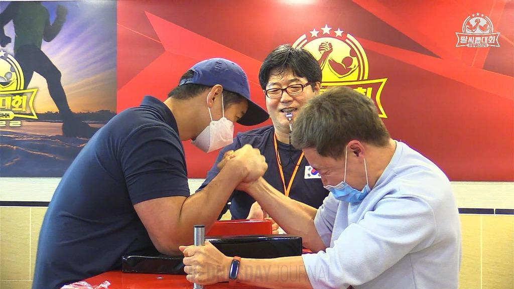 2022-07-23 유튜브 라이브 원본.mkv_20220725_182658.907.jpg