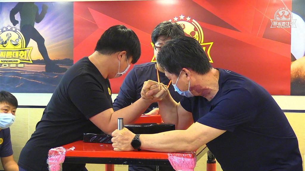 2022-07-23 유튜브 라이브 원본.mkv_20220725_182756.565.jpg