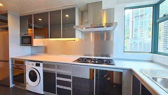Mid-Levels, 80 Robinson Road  (2).jpg
