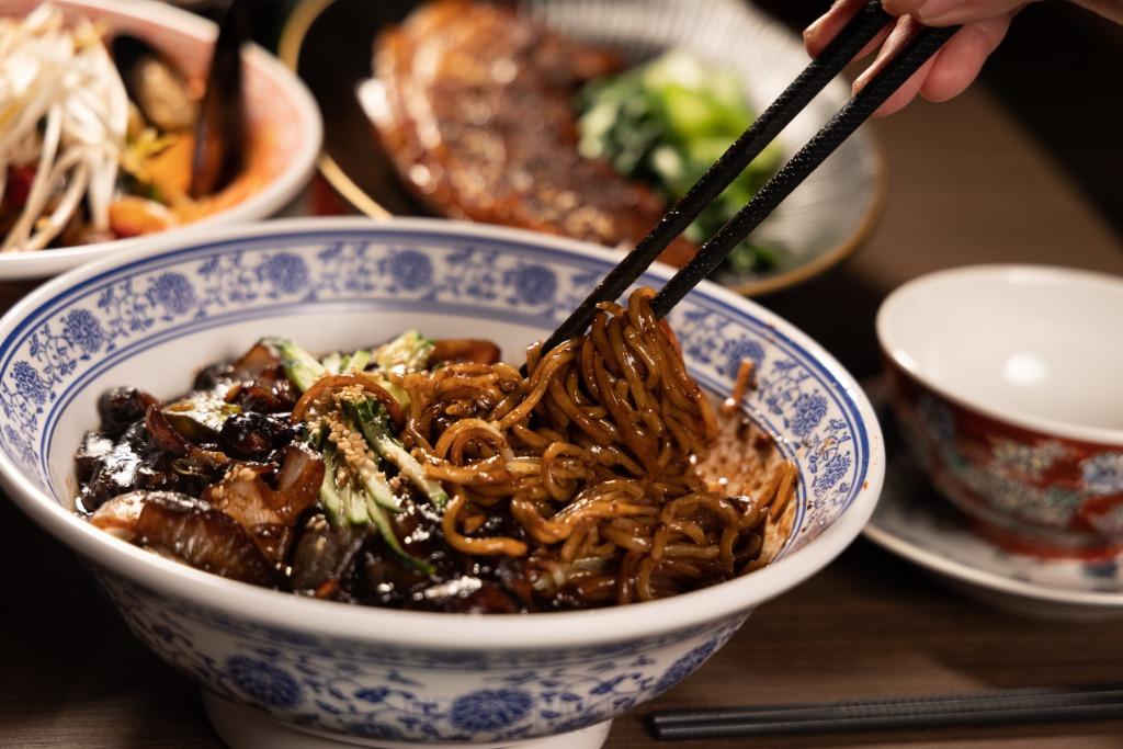 02_BongRu_Jjajangmyeon_4764.jpg