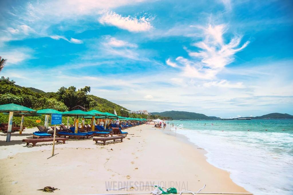 야롱만(亚龙湾) 해변.jpg