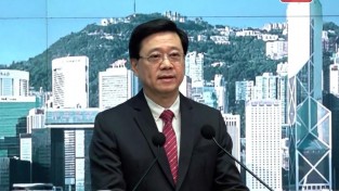 존 리 행정장관.jpg