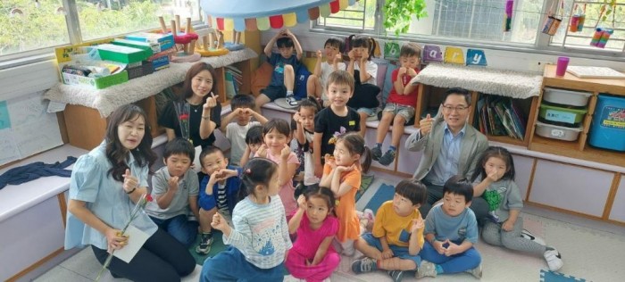홍콩한국토요학교 스승의날 행사 열어2.jpg