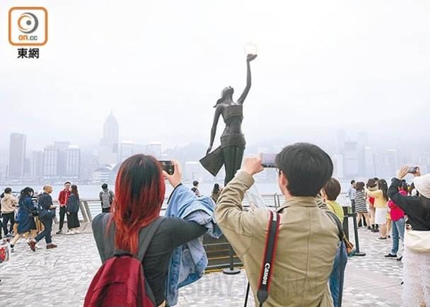 관광객.jpg