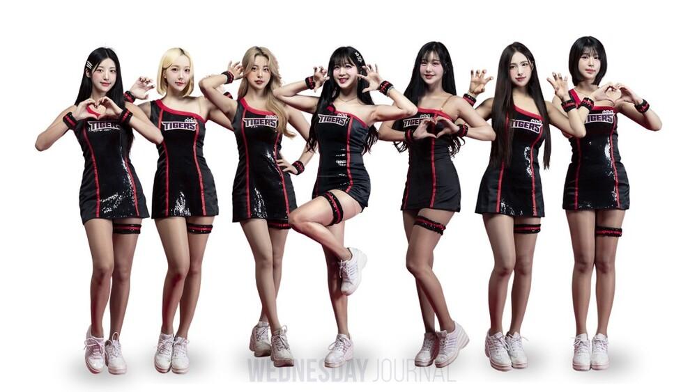 KIA 타이거즈 치어리더.jpg