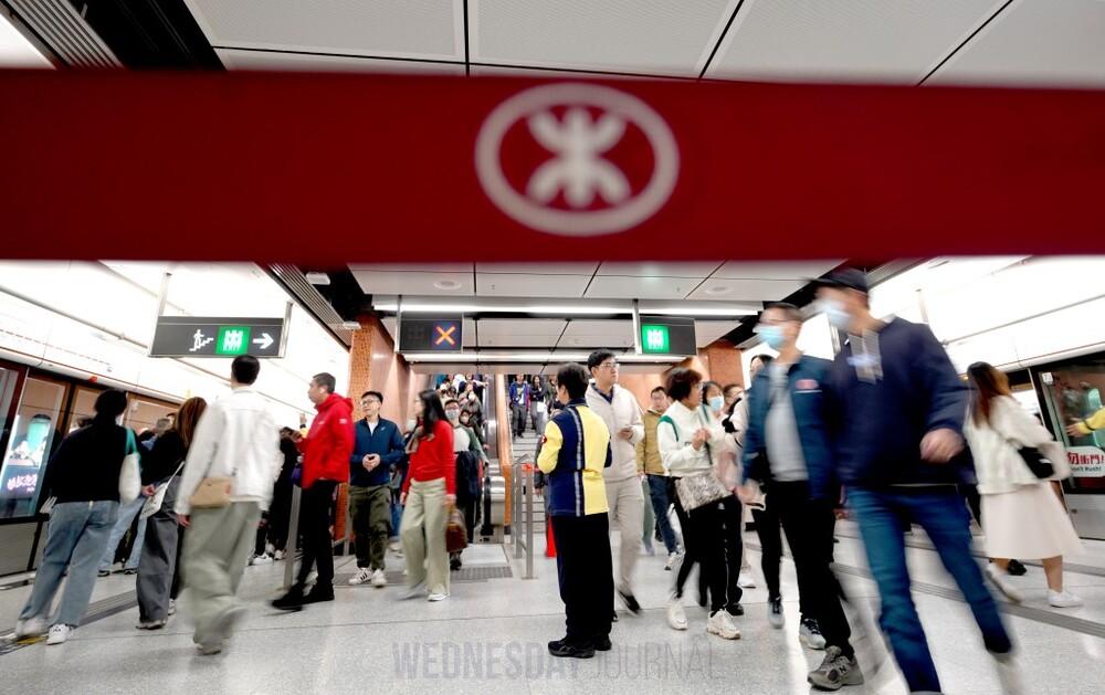 mtr 요금 동결.jpg