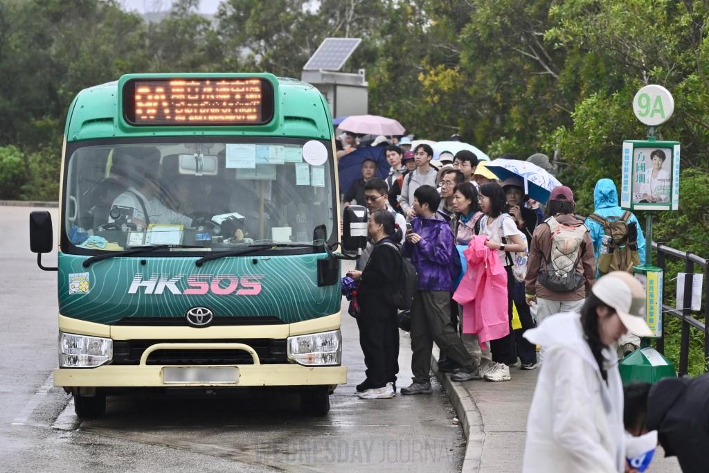 사이쿵 미니버스.jpg