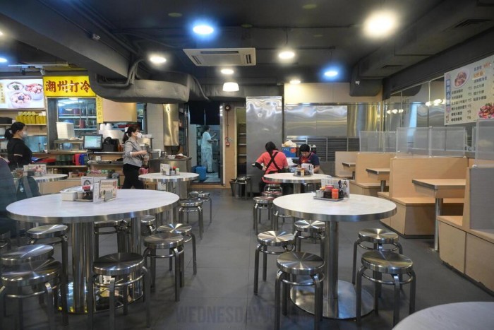 부활절 연휴 식당 매출 30% 감소.jpg
