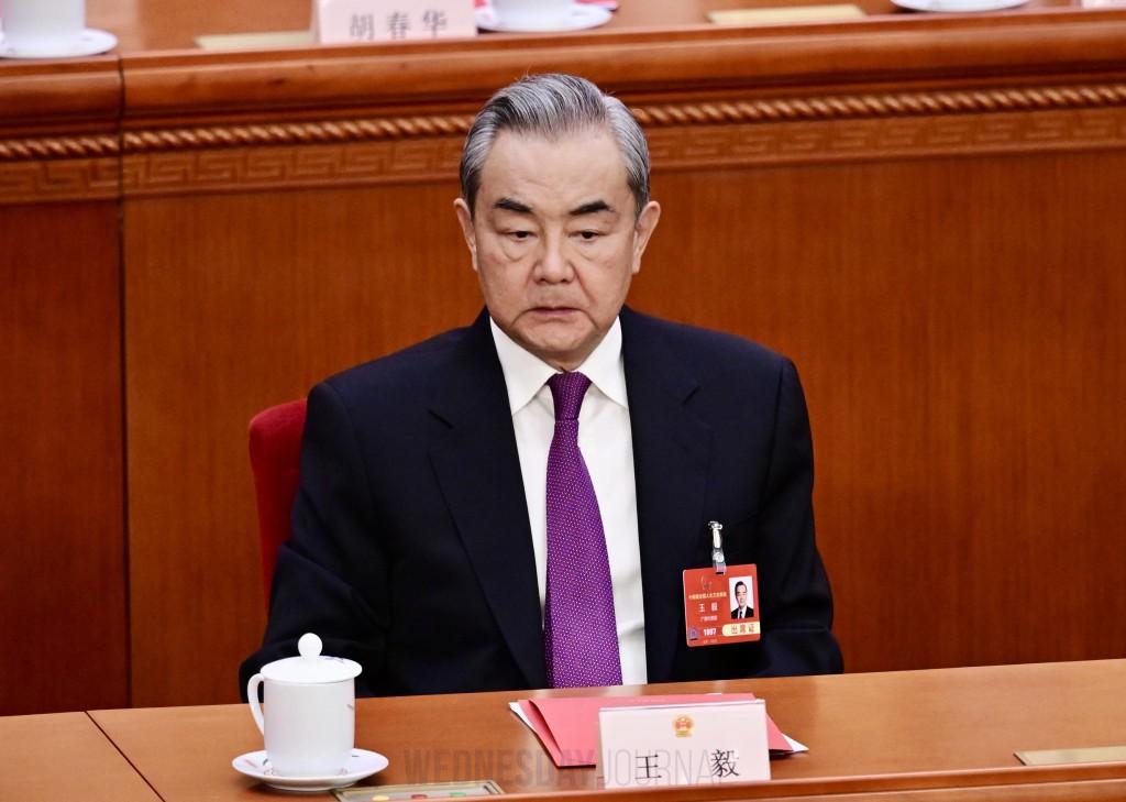 왕이 홍콩방문.jpg