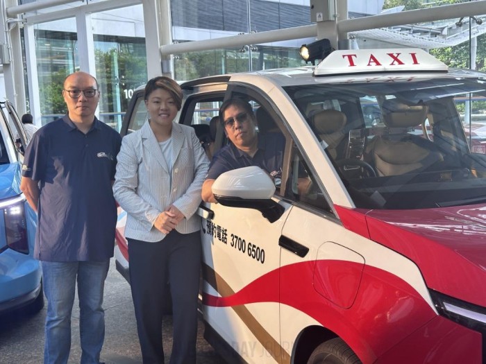 신캡 택시(SynCab), 택시 개편 경쟁에서 첫발 내딛다.jpg