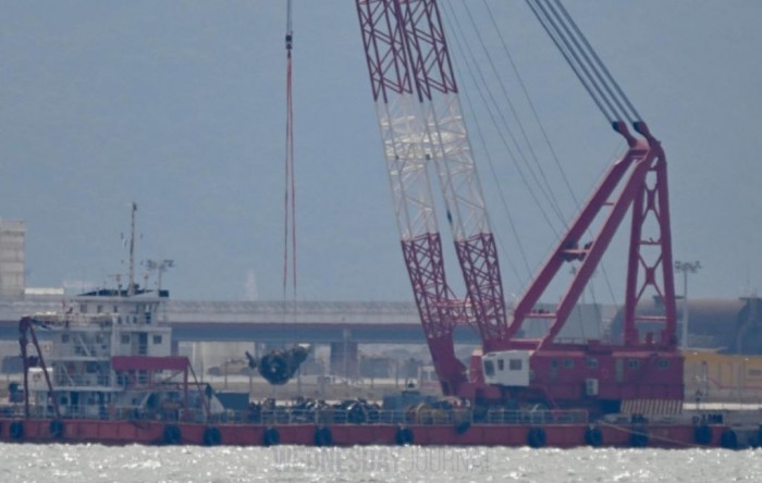 바다 블랙박스 회수.jpg