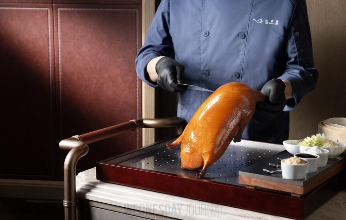 one-duck-lane_signature-roasted-peking-duck-1_54978024237_l.jpg
