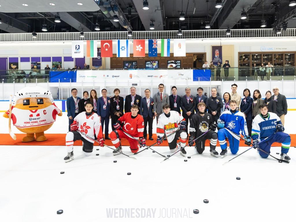 디스커버리베이 아이스하키 대회 개최.jpg