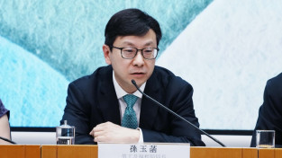소득 기준 빈곤층 분류는 옛말… 홍콩, 다차원 지표로 빈곤 해결 나선다.jpg