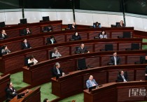 존 리 행정장관, 고위 공무원 책임 시스템 도입 계획 밝혀