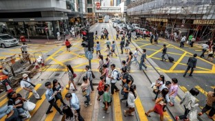 홍콩 최저임금, 5월부터 시간당 42.1→43.1홍콩달러로 인상