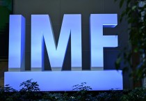IMF, 내년 세계경제 올해처럼 3.2% 성장 전망…美 2.8%·韓 2.5%