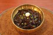 부자칼국수, '직접 면 뽑은' 짜장면 출시 - 짬뽕, 닭칼국수, 장칼국수도 인기