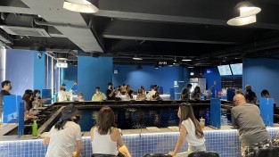 [이승권 원장의 생활칼럼] 여름을 시원하게! 새우잡이 실내 낚시터