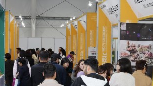 [동포의 창] "세계한상대회, 정부 주도에서 민간 자율로"