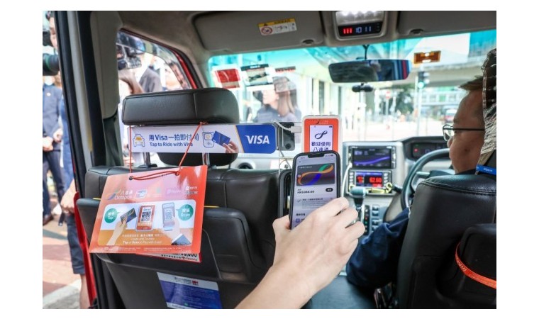 [홍콩뉴스] 홍콩 택시 전자결제 의무화 첫날부터 '수수료' 논란