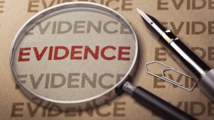 [김정용 변호사의 법률칼럼] Hearsay Evidence (전문(傳聞) 증거)