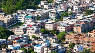 [김정용 변호사의 법률칼럼] 법률칼럼 Village House 구입하기