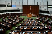 '홍콩판 국보법' 보완해 中정부 통제권 강화 "지정학 위험 대응"