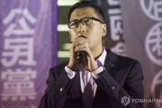 홍콩법원, '백색테러' 때 구타당한 민주파 前의원 폭동혐의 유죄
