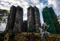 홍콩 '아파트 보수공사' 비리혐의 21명 체포…"일부 조폭과 연계"