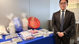 [홍콩사건] "옷에 마약 녹여 밀수" 홍콩 툰문서 920만 홍콩달러 마약 적발