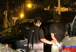 [홍콩뉴스] "강도당했다" 경찰 불렀다가 딱 걸린 37세 남성... 차량…