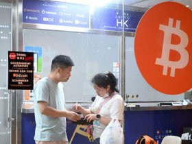[홍콩경제] "비트코인 반토막의 비극"… 홍콩 암호화폐 거래소 코인엑스(CoinEx) 영업 중단 선언