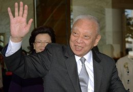 [퉁치화 별세] "홍콩 경제의 거목이 지다"… 홍콩 전역, 경제계 일제히…