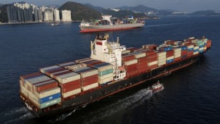 [홍콩뉴스] 'AI 열풍' 3월 수출 35.8% 폭등, 예상치 3배 상회