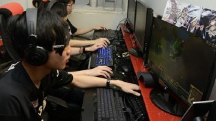 [홍콩뉴스] 홍콩 정부, 불법 숙박업 변질된 PC방 전면 수사 착수