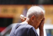 [홍콩뉴스] 폭염 속 홍콩 노인들 응급실 행 급증