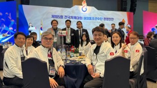 105회 전국체전 홍콩선수단 은1, 동 4개로 마무리.. 신용훈 체육회장 공로패 수상
