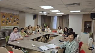 코윈 홍콩지부, 한인 장자여성 연말선물 전달