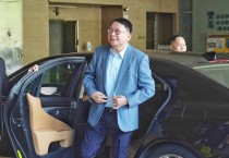 [홍콩뉴스] 홍콩 고위 공직자도 '중국산 전기차' 탄다... 정부 주도 친환경차 교체 가속