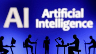 中, 'AI 제작 콘텐츠' 표시 의무화 규정 초안 발표
