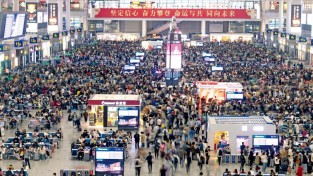 '국경절 황금연휴' 맞은 중국인들로 전 세계 관광지 '인산인해'