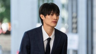 '통역사 강제추행' 日아이돌 멤버 홍콩 법원서 벌금형 선고