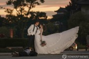 日언론, '韓男-日女' 결혼 증가 조명…"한류•소득차 축소 탓"