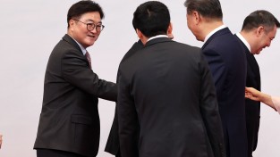 시진핑, 하얼빈서 우원식 국회의장 접견…APEC 방한 논의 관측