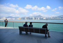 홍콩섬 노스포인트-쿼리베이 해변로 유리 전망대 개장